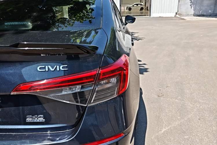 Used Honda Civic 2022 240TURBO CVT Dynamic Edition Right Rear Taillight