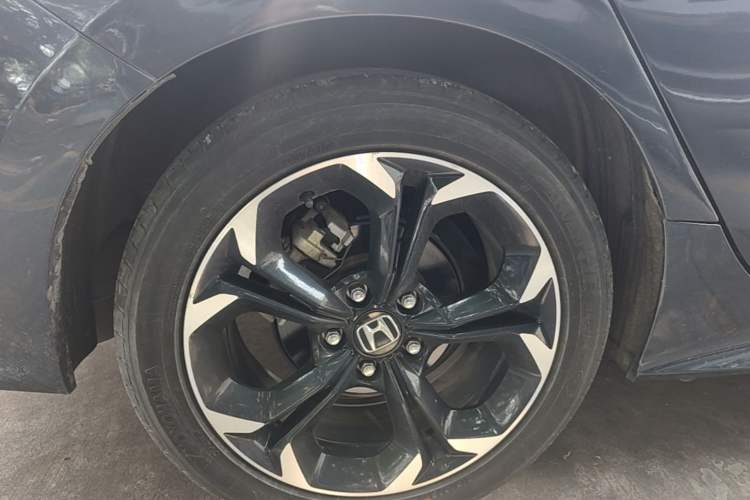 Used Honda Civic 2022 240TURBO CVT Dynamic Edition Right Rear Wheel Hub