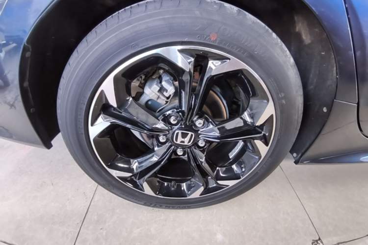 Used Honda Civic 2022 240TURBO CVT Dynamic Edition Right Rear Wheel Hub