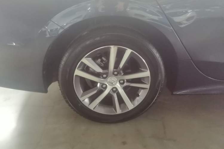 Used Honda Civic 2022 240TURBO CVT Dynamic Edition Right Rear Wheel Hub