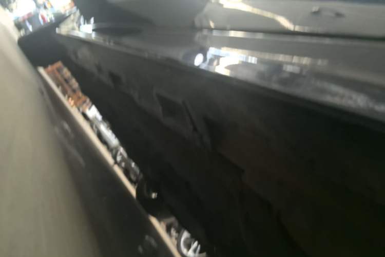 Used Honda Civic 2022 240TURBO CVT Dynamic Edition Right Side Sill