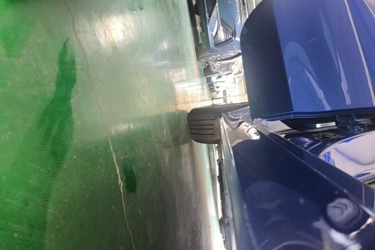 Used Honda Civic 2022 240TURBO CVT Dynamic Edition Right Side Sill