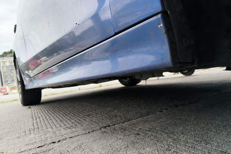 Used Honda Civic 2022 240TURBO CVT Dynamic Edition Right Side Sill