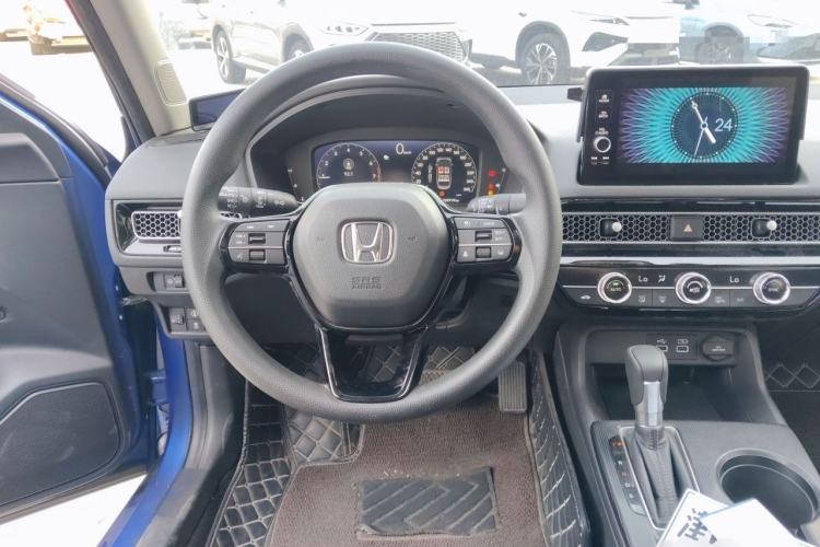Used Honda Civic 2022 240TURBO CVT Dynamic Edition Steering Wheel
