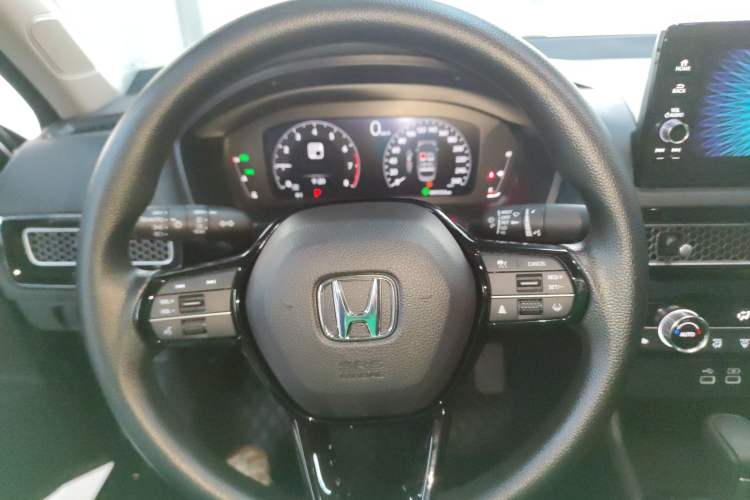 Used Honda Civic 2022 240TURBO CVT Dynamic Edition Steering Wheel