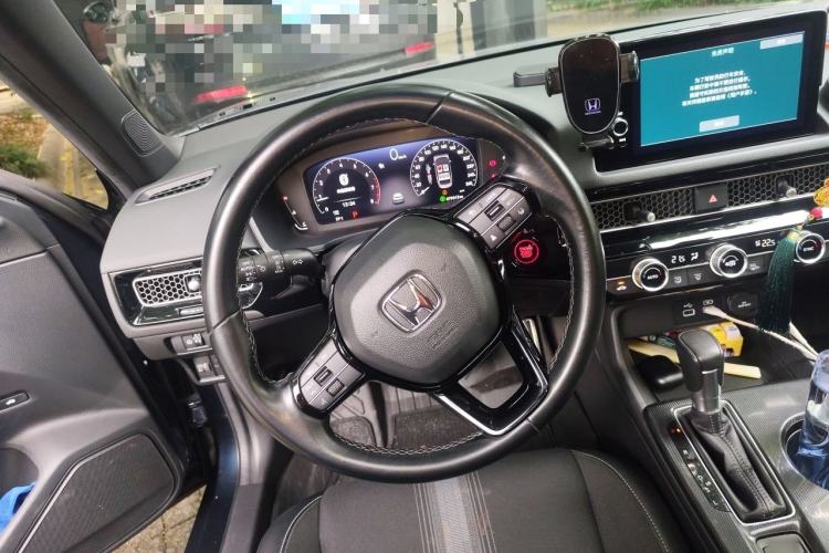 Used Honda Civic 2022 240TURBO CVT Dynamic Edition Steering Wheel