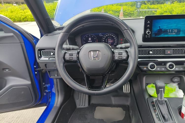 Used Honda Civic 2022 240TURBO CVT Dynamic Edition Steering Wheel