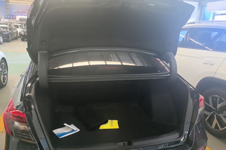 Used Honda Civic 2022 240TURBO CVT Dynamic Edition Trunk