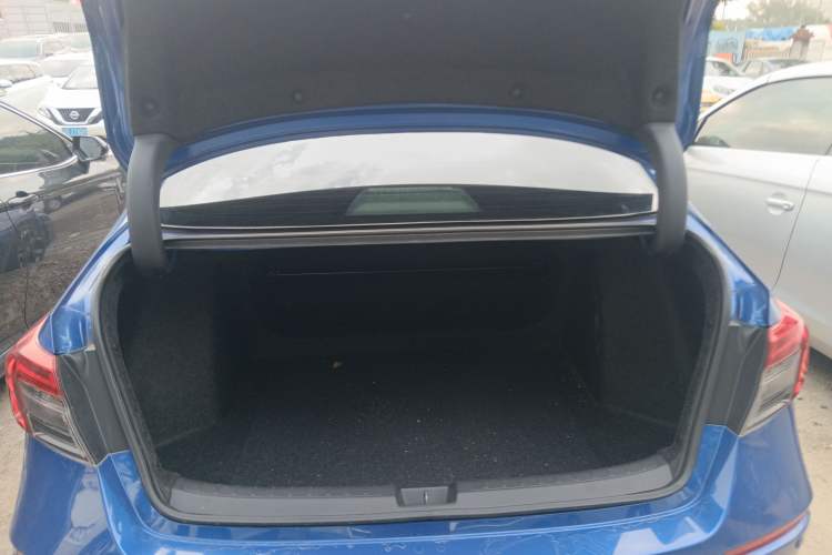 Used Honda Civic 2022 240TURBO CVT Dynamic Edition Trunk