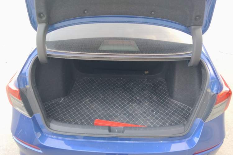 Used Honda Civic 2022 240TURBO CVT Dynamic Edition Trunk