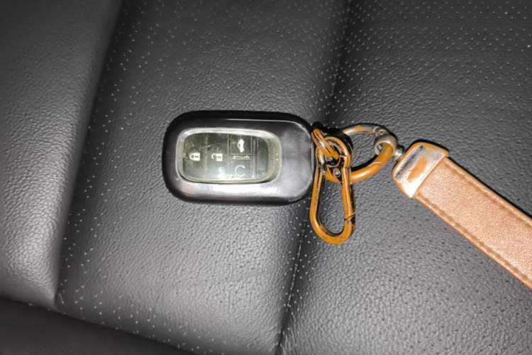 Used Honda Civic 2022 240TURBO CVT Dynamic Control Version Vehicle Key