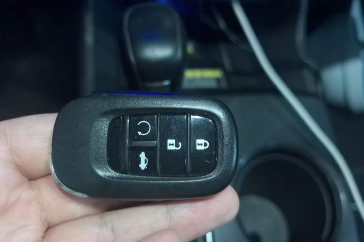 Used Honda Civic 2022 240TURBO CVT Dynamic Control Version Vehicle Key