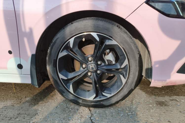 Used Honda Civic 2022 240TURBO CVT Dynamic Edition Right Front Wheel Hub