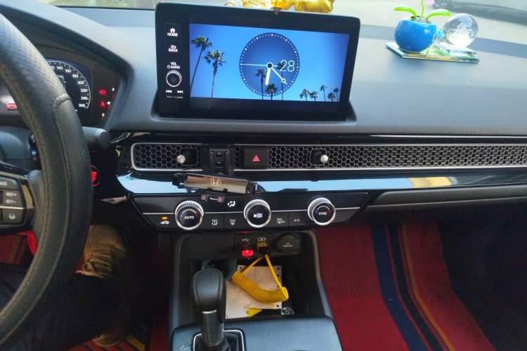 Used Honda Civic 2022 240TURBO CVT Dynamic Edition Audio And AC Panel