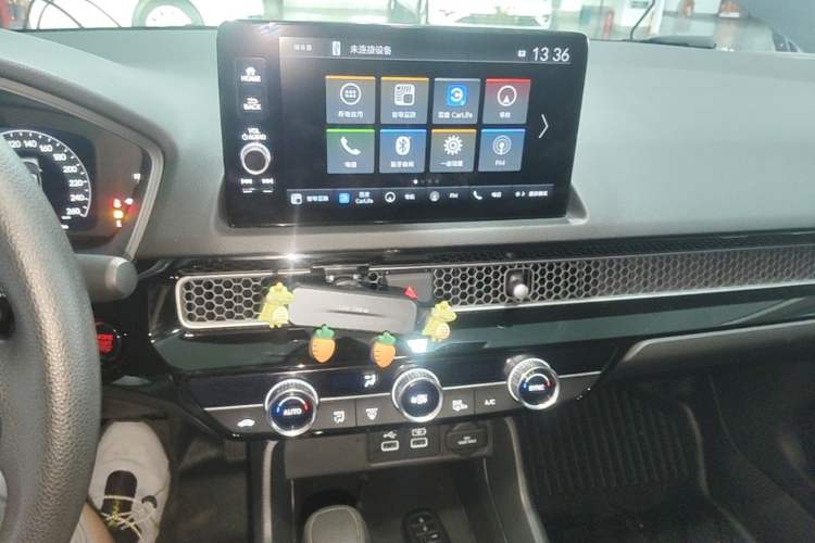 Used Honda Civic 2022 240TURBO CVT Dynamic Edition Audio And AC Panel