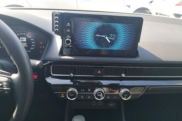 Used Honda Civic 2022 240TURBO CVT Dynamic Edition Audio And AC Panel