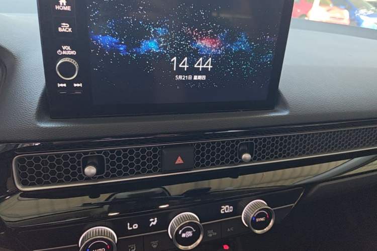 Used Honda Civic 2022 240TURBO CVT Dynamic Edition Audio And AC Panel