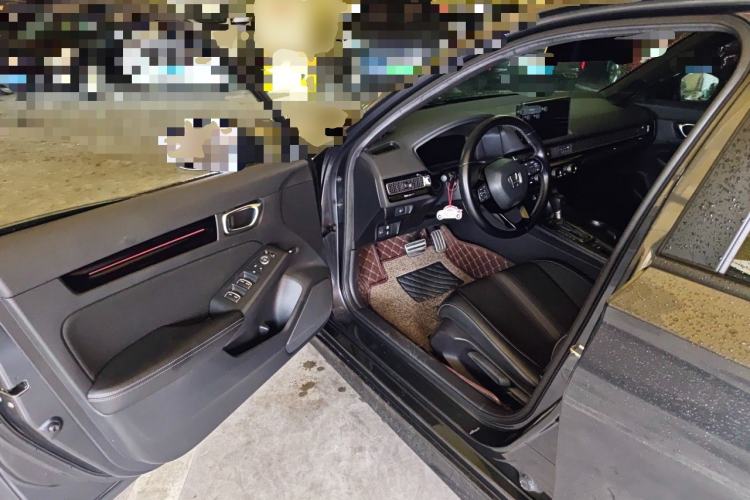Used Honda Civic 2022 240TURBO CVT Dynamic Edition Driver Seat