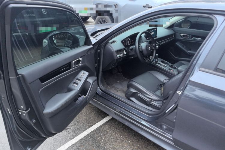 Used Honda Civic 2022 240TURBO CVT Dynamic Edition Driver Seat