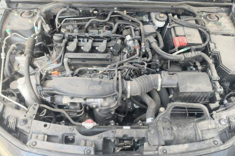 Used Honda Civic 2022 240TURBO CVT Dynamic Edition Engine Bay
