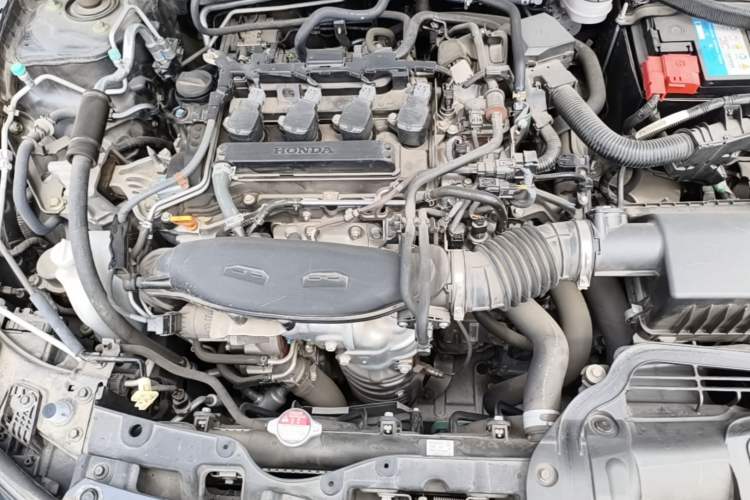 Used Honda Civic 2022 240TURBO CVT Dynamic Edition Engine Bay