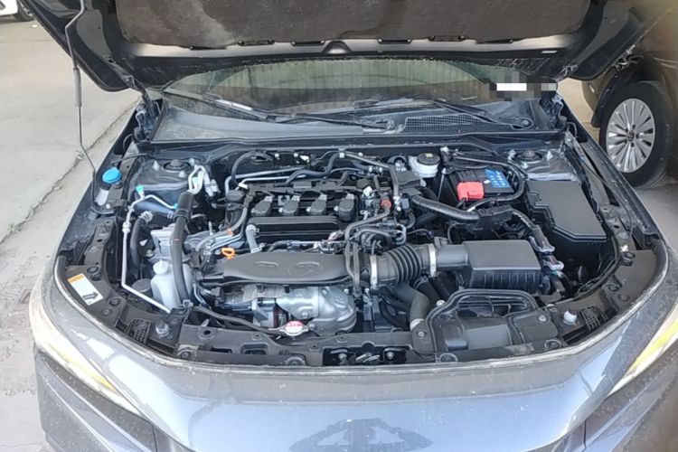 Used Honda Civic 2022 240TURBO CVT Dynamic Edition Engine Bay