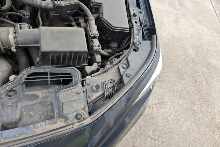 Used Honda Civic 2022 240TURBO CVT Dynamic Edition Engine Bay Left