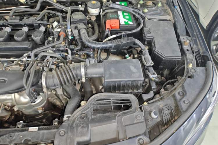 Used Honda Civic 2022 240TURBO CVT Dynamic Edition Engine Bay Left