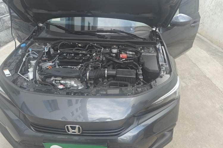 Used Honda Civic 2022 240TURBO CVT Dynamic Edition Engine Bay Left