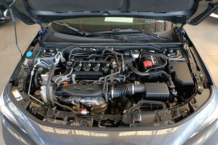 Used Honda Civic 2022 240TURBO CVT Dynamic Edition Engine Bay