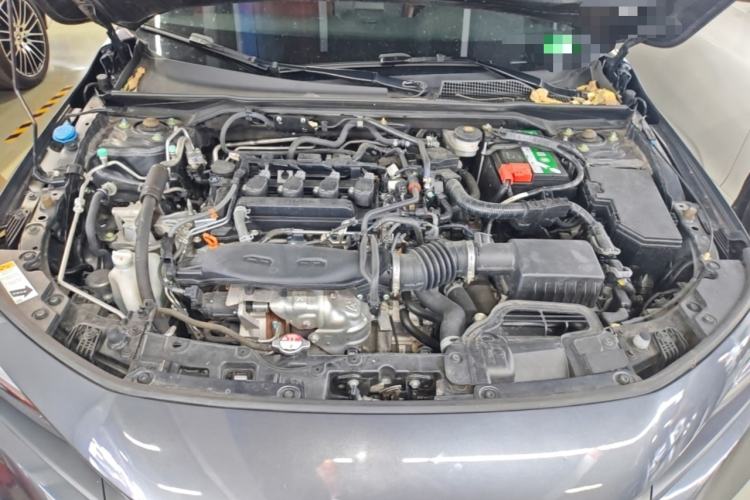 Used Honda Civic 2022 240TURBO CVT Dynamic Edition Engine Bay