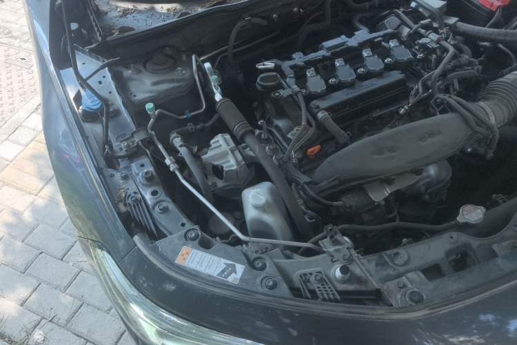 Used Honda Civic 2022 240TURBO CVT Dynamic Edition Engine Bay Right