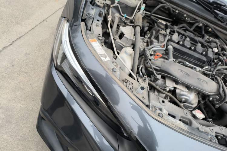Used Honda Civic 2022 240TURBO CVT Dynamic Edition Engine Bay Right