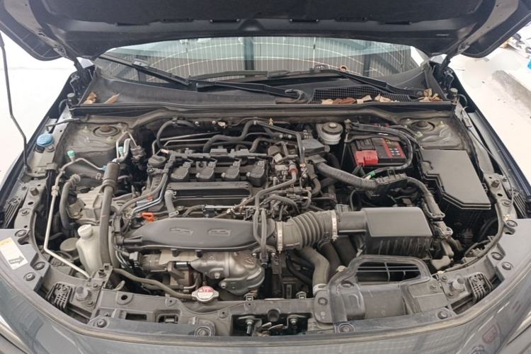 Used Honda Civic 2022 240TURBO CVT Dynamic Edition Engine Bay