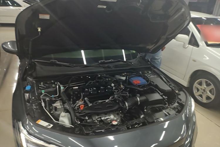 Used Honda Civic 2022 240TURBO CVT Dynamic Edition Engine Bay