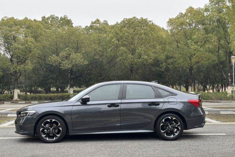 Used Honda Civic 2022 240TURBO CVT Dynamic Edition Exterior 6