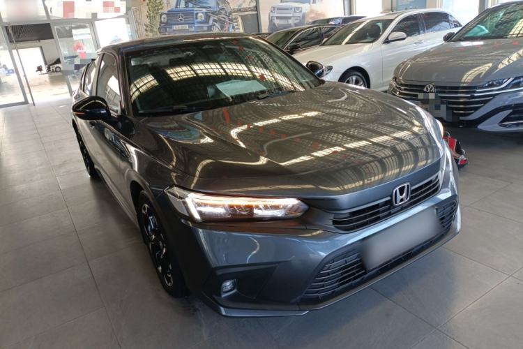Used Honda Civic 2022 240TURBO CVT Dynamic Edition Front Right 45 Deg