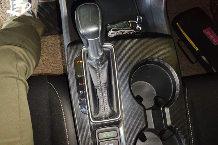 Used Honda Civic 2022 240TURBO CVT Dynamic Edition Gear Lever