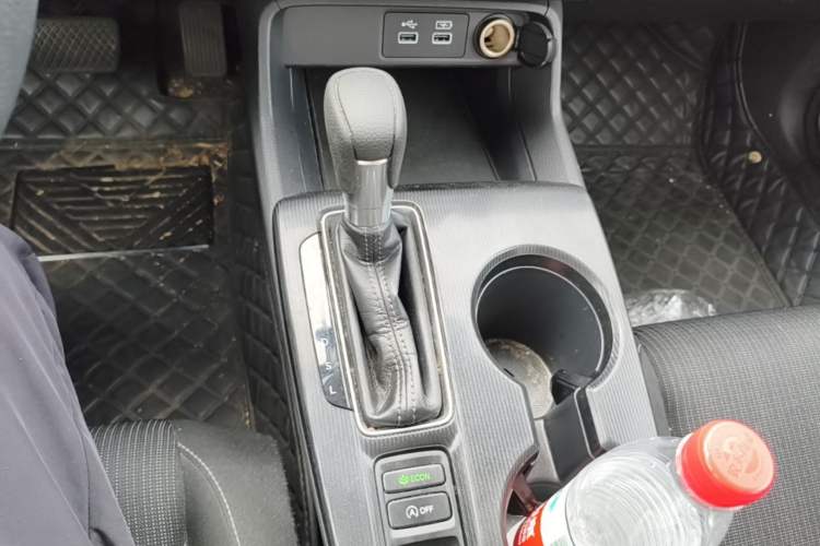 Used Honda Civic 2022 240TURBO CVT Dynamic Edition Gear Lever