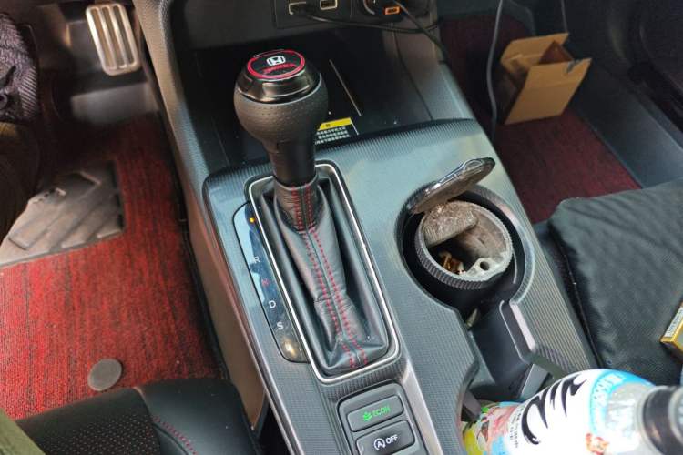 Used Honda Civic 2022 240TURBO CVT Ignition Edition Gear Lever