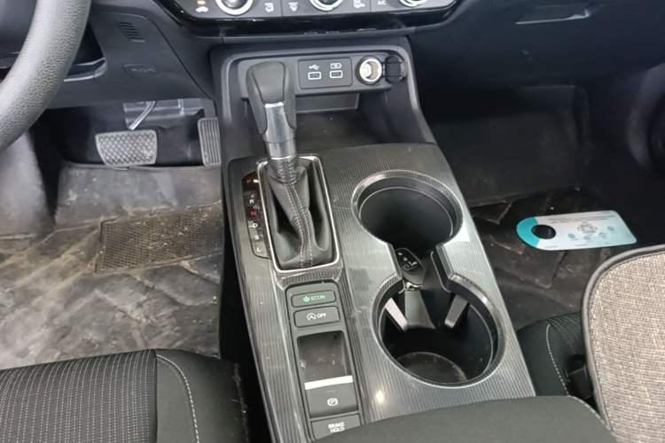 Used Honda Civic 2022 240TURBO CVT Dynamic Edition Gear Lever