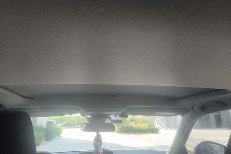 Used Honda Civic 2022 240TURBO CVT Dynamic Edition Headliner