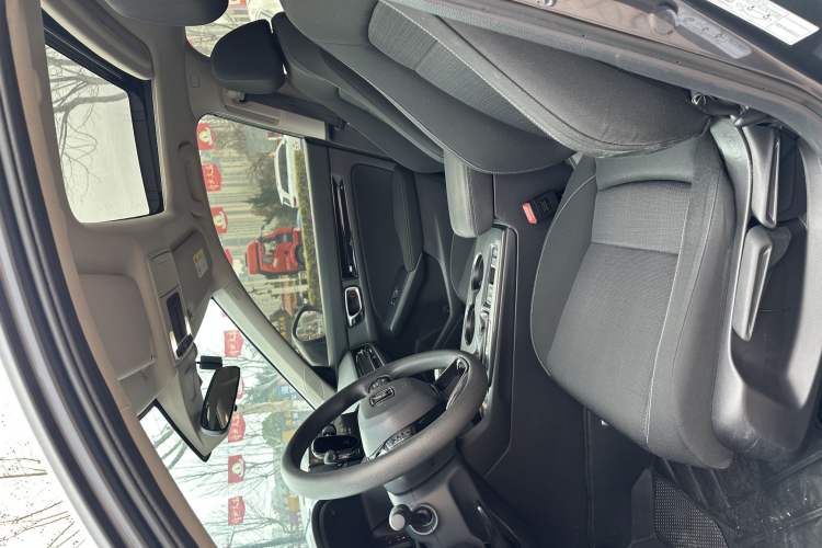 Used Honda Civic 2022 240TURBO CVT Dynamic Edition Interior 1