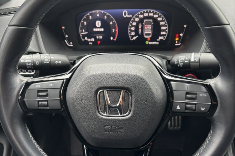 Used Honda Civic 2022 240TURBO CVT Dynamic Edition Interior 2