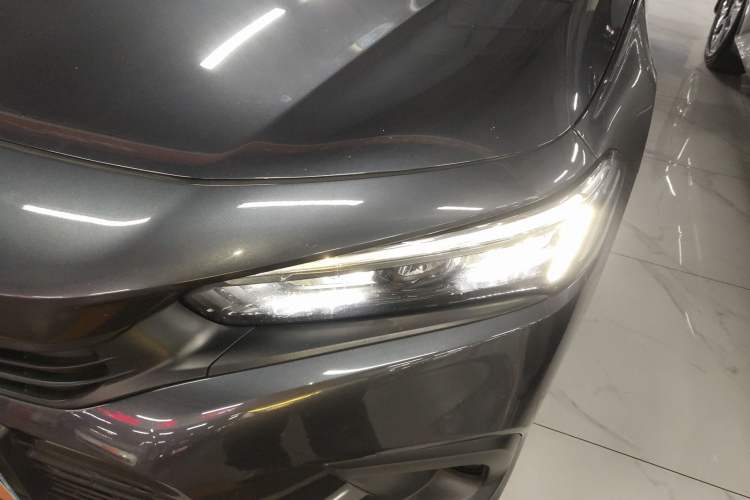 Used Honda Civic 2022 240TURBO CVT Dynamic Edition Left Front Headlight