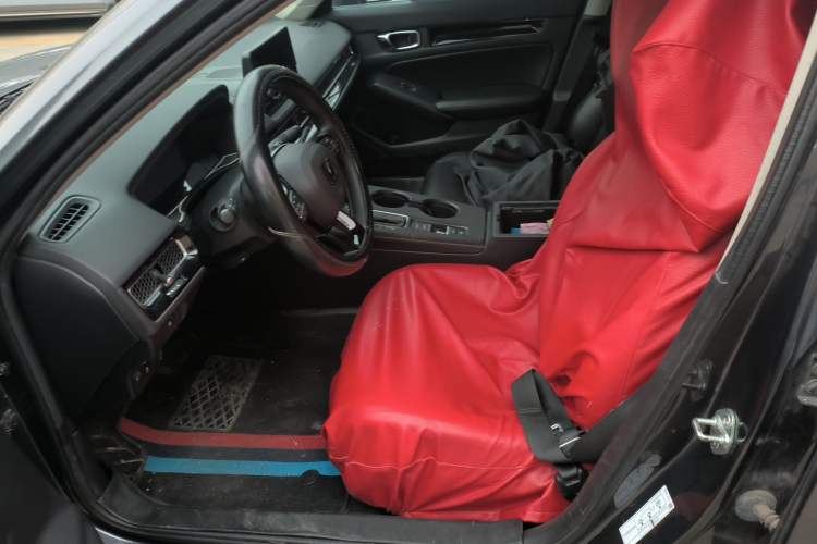 Used Honda Civic 2022 240TURBO CVT Dynamic Edition Left Front Seat