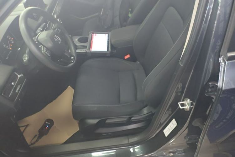 Used Honda Civic 2022 240TURBO CVT Dynamic Edition Left Front Seat