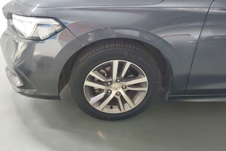 Used Honda Civic 2022 240TURBO CVT Dynamic Edition Left Front Wheel Hub