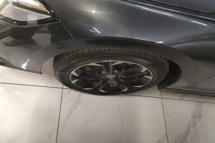 Used Honda Civic 2022 240TURBO CVT Dynamic Edition Left Front Wheel Hub