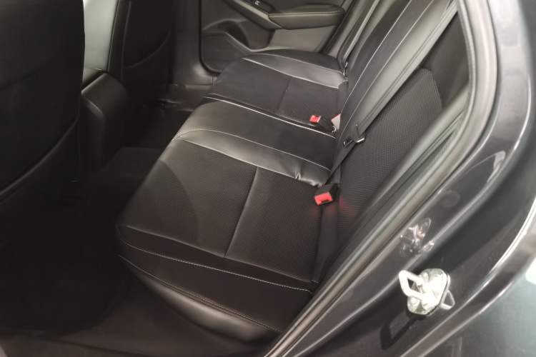 Used Honda Civic 2022 240TURBO CVT Jingcheng Edition Left Rear Seat